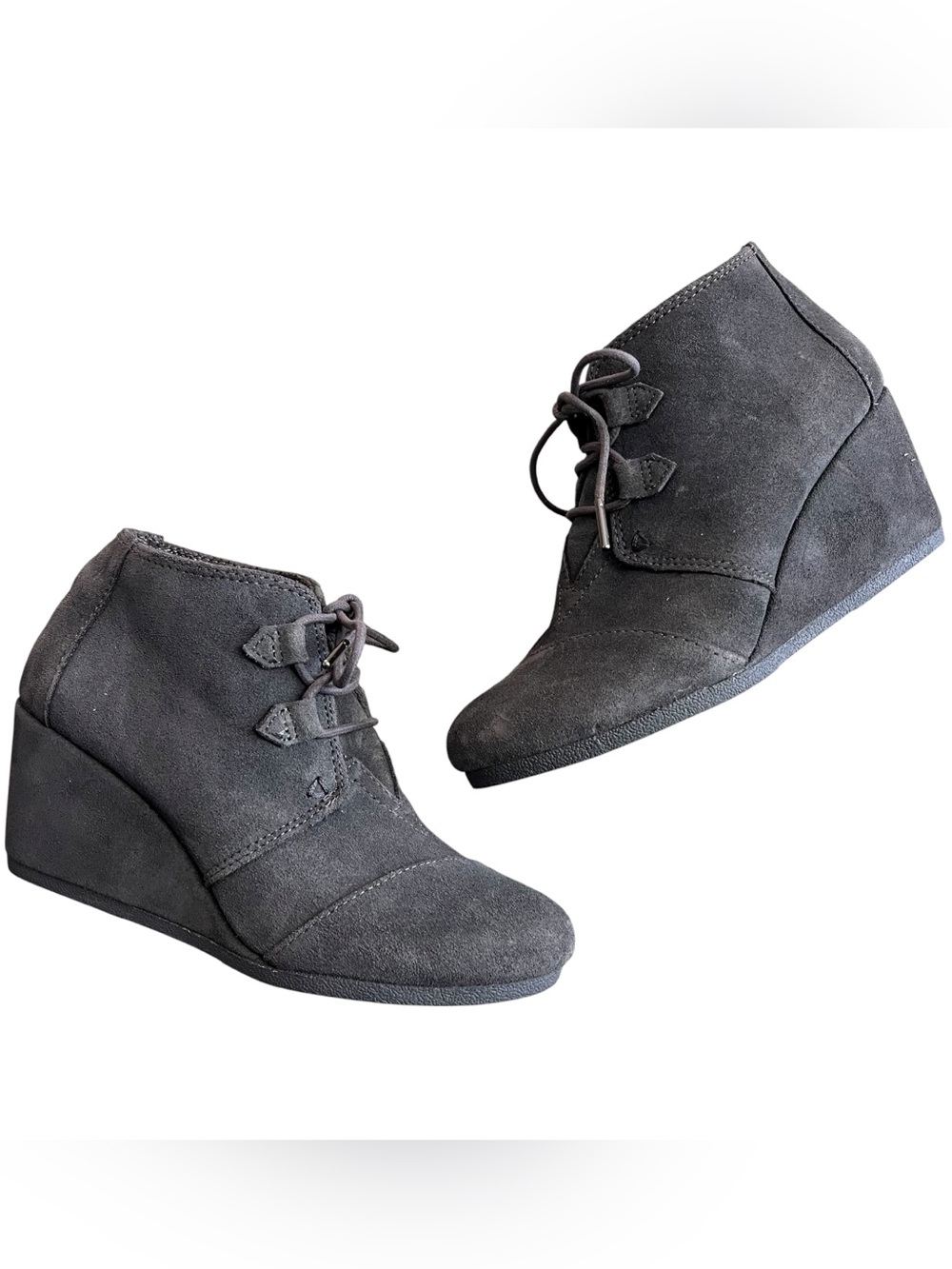 TOMS Kala Wedge Booties Womens Size 8 Gray Suede Lace Up Comfort Ankle Shoes